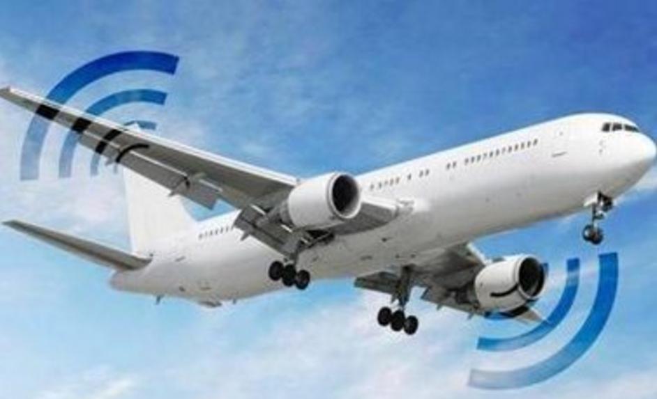 飞机上手机信号会干扰飞行吗,飞机被干扰会怎么样