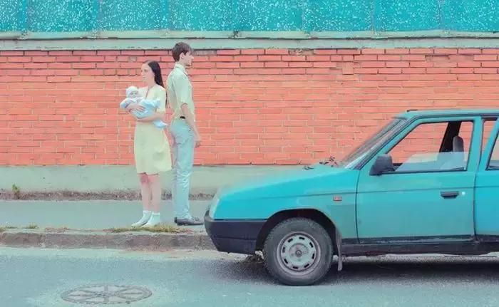 暗恋我的男生家里很有钱,家里有钱的男生追我