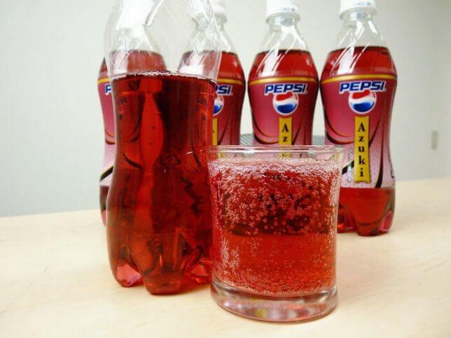 日本各种颜色可乐,五种口味的可乐