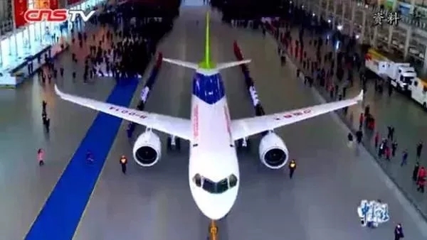 法治V早报:外卖平台违法销售香烟*草烟**专卖局将查处