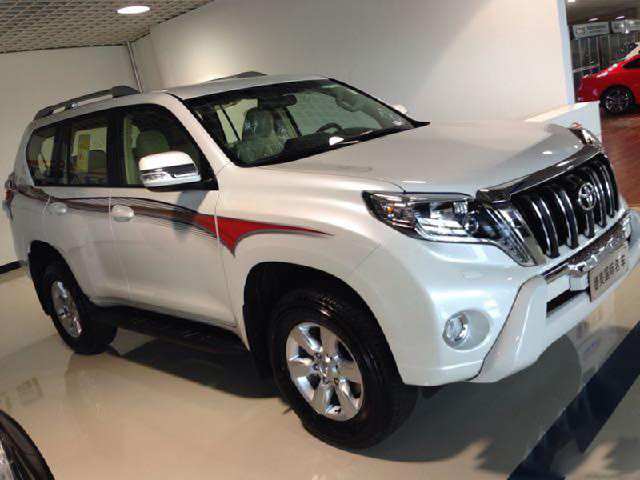 丰田普拉多2700和4000怎么分,霸道普拉多2700真的不行吗