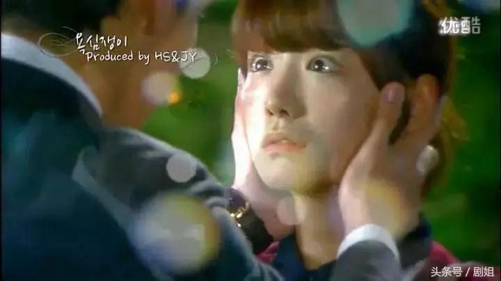 两人恋情实锤,被曝恋情后现身