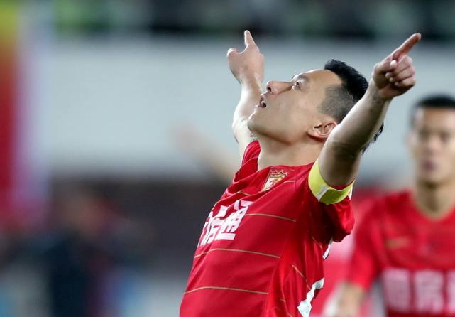 恒大盲目扩张,恒大过度扩张陷危机