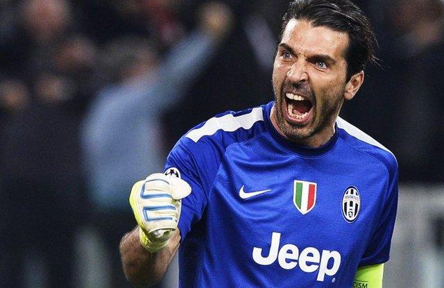 布冯致敬卡西,布冯2022世界杯