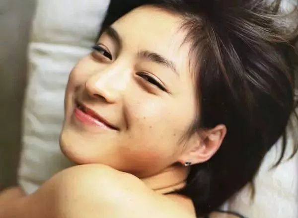 日本药妆水乳排行榜前十名,日本保湿水乳排行榜前十名