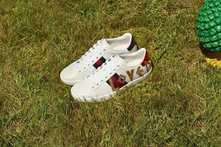 小白鞋开启3.0时代