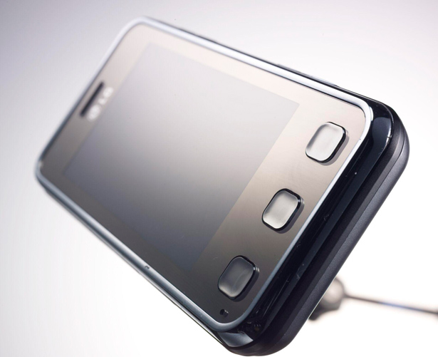 手机设计史2021,手机设计风格演变总结