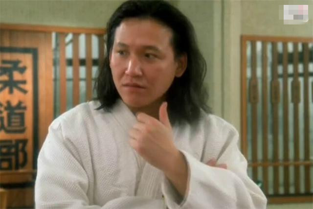 破坏之王周星驰被黑熊羞辱,破坏之王黑熊