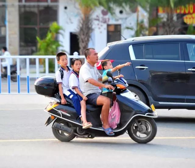 在西安骑摩托车是什么体验,在西安骑摩托车怎么样