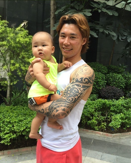 34岁加盟皇马,24岁加盟皇马