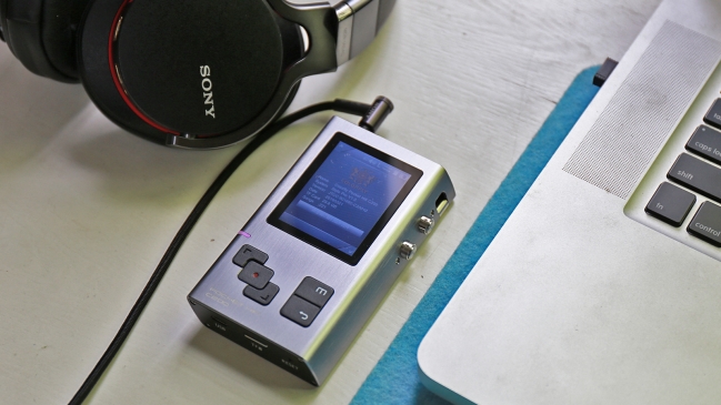 七彩虹c200播放器可以配4.4插头吗,七彩虹c200音乐播放器