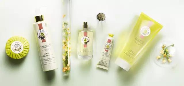 香水×衣妆玩速配，用气息成就气质