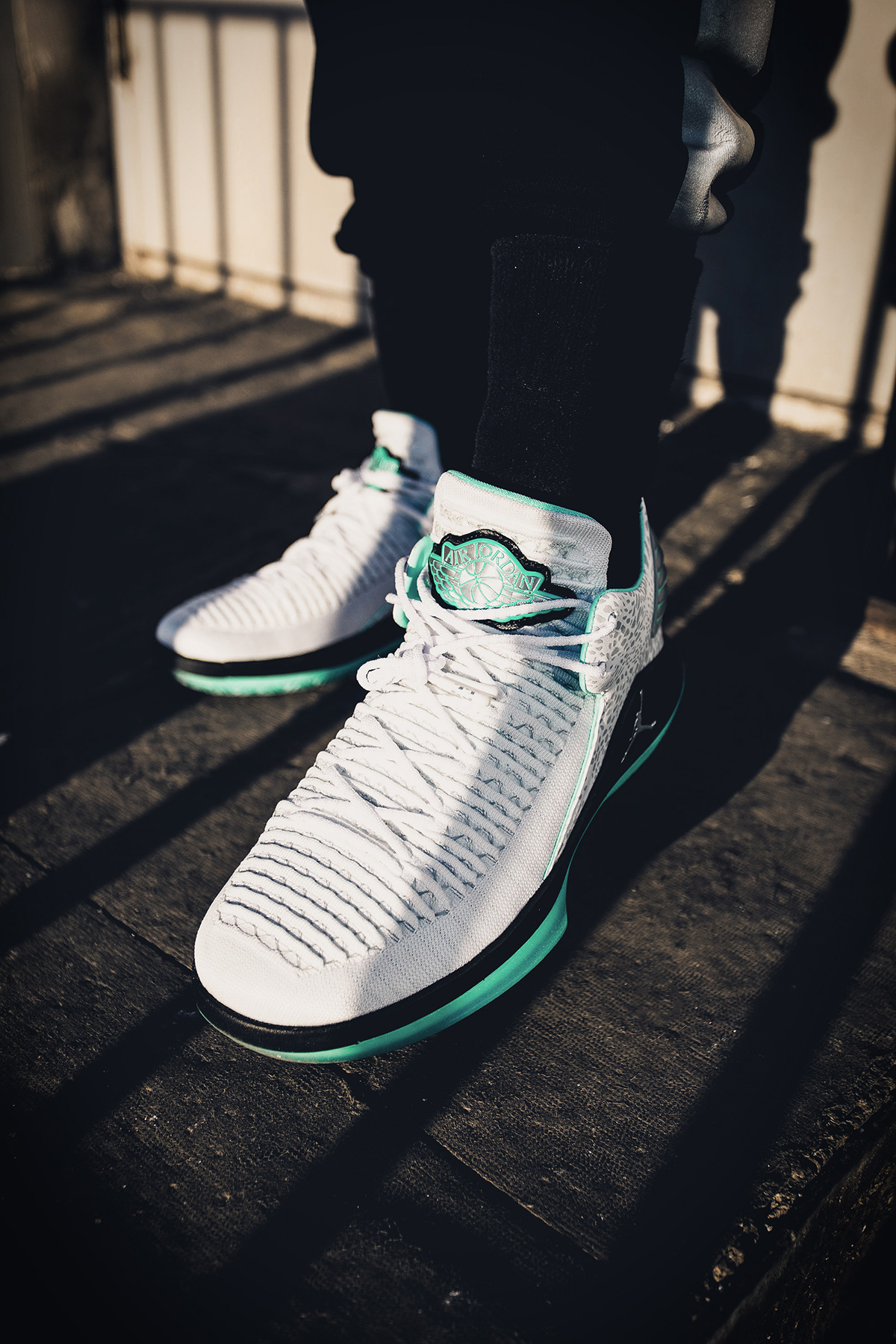 开箱上脚耐克篮球鞋,第一双airjordan正代鞋款在中国