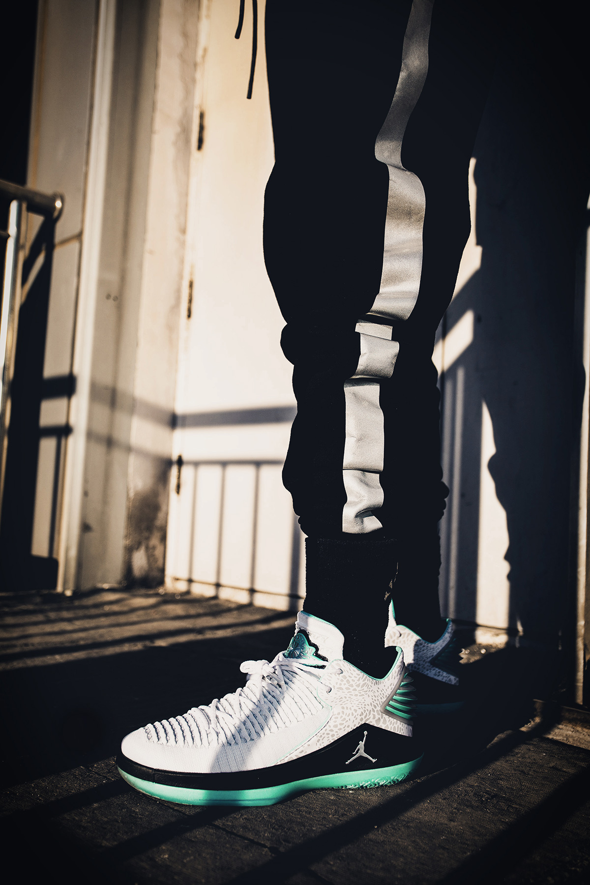 开箱上脚耐克篮球鞋,第一双airjordan正代鞋款在中国