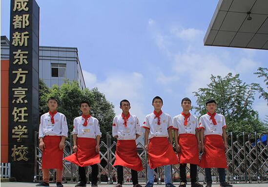 在成都学厨师靠谱吗,成都学厨师去哪里最好