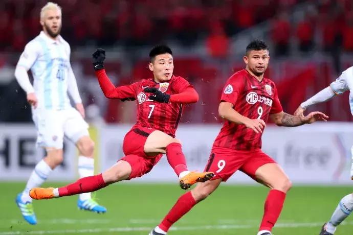 亚冠|为世界杯“开挂”!周末德比还能看到这样的奥斯卡吗?