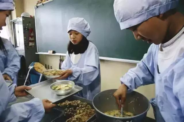 全世界最瘦的人只有25斤,全世界最瘦的是谁