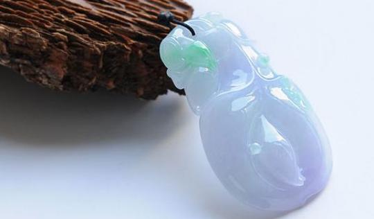 新手翡翠基础知识,新手想入行翡翠去哪个地方好