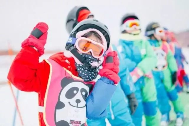 400个小朋友参加夏令营至少多少人,滑雪冬令营正在招募