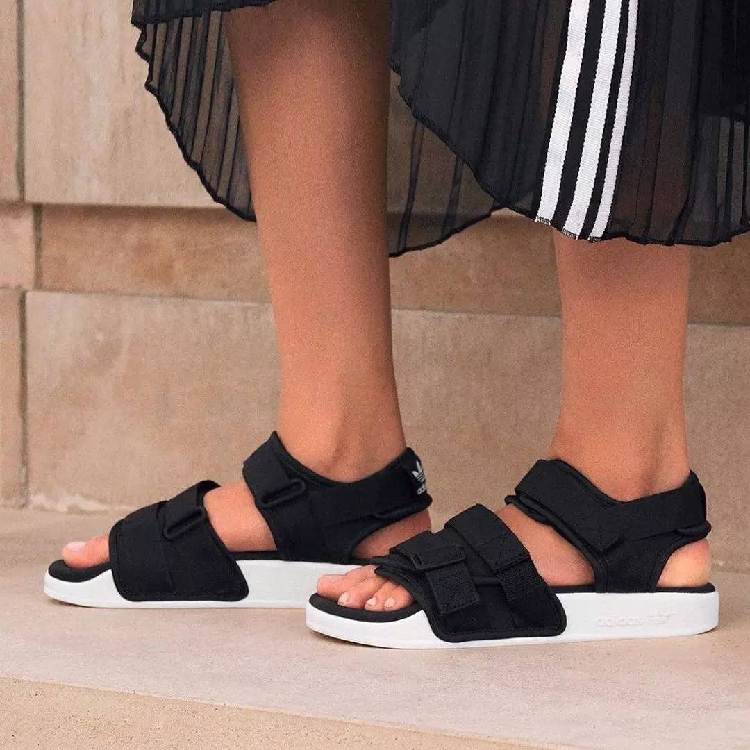 夏季女凉鞋推荐潮牌,潮女凉鞋