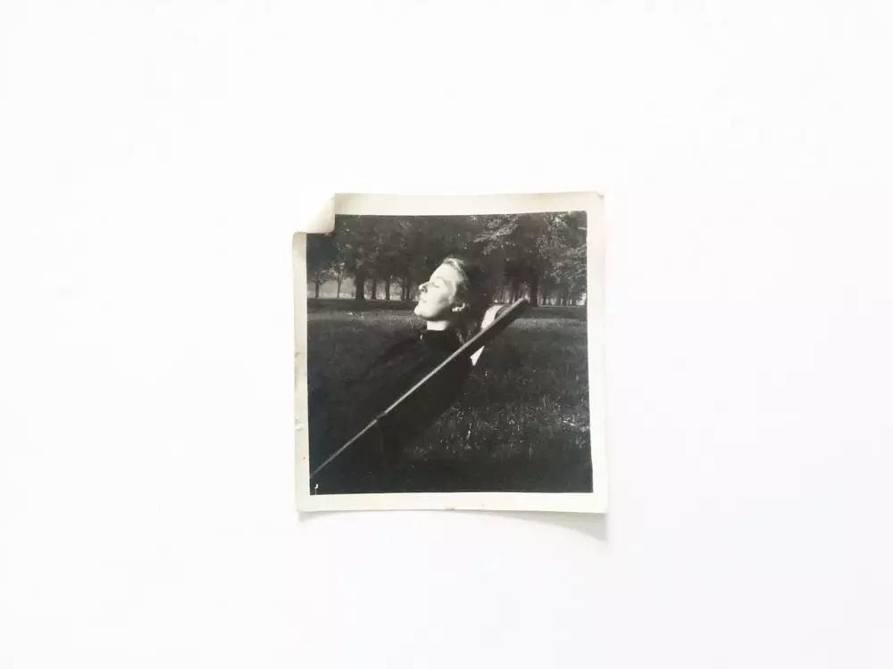 半个世纪前的铁皮箱，打开一个陌生人的罗曼史