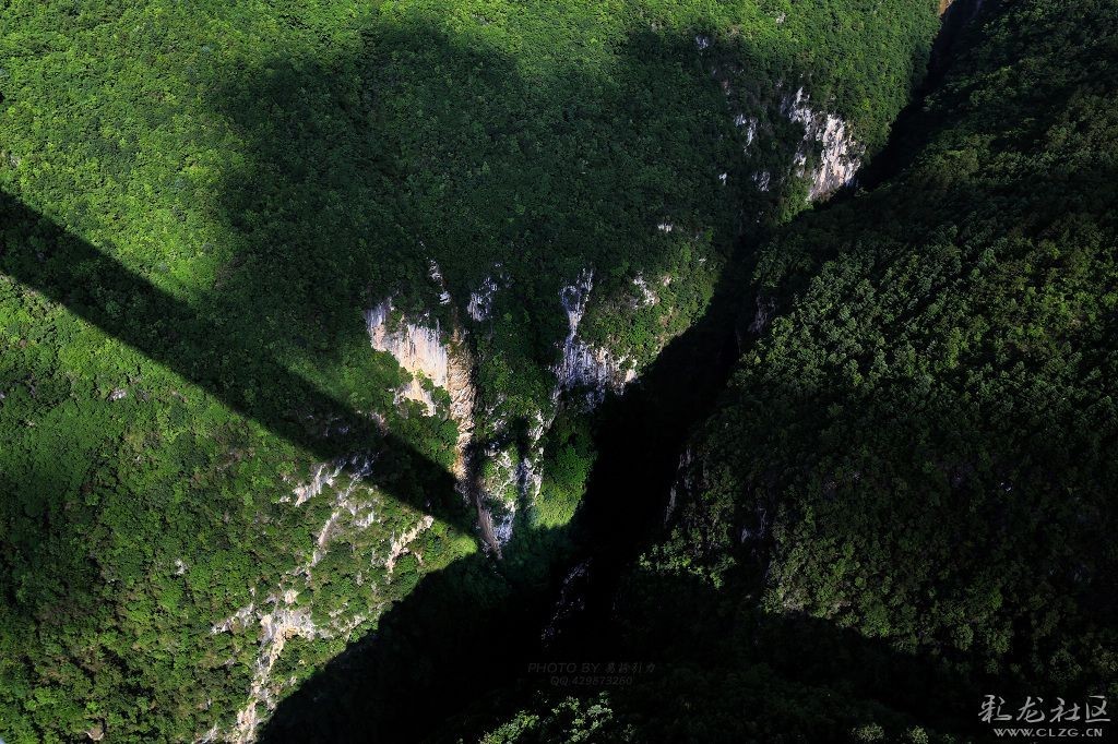云南大山大河间的飞龙总能震撼全球摄影家