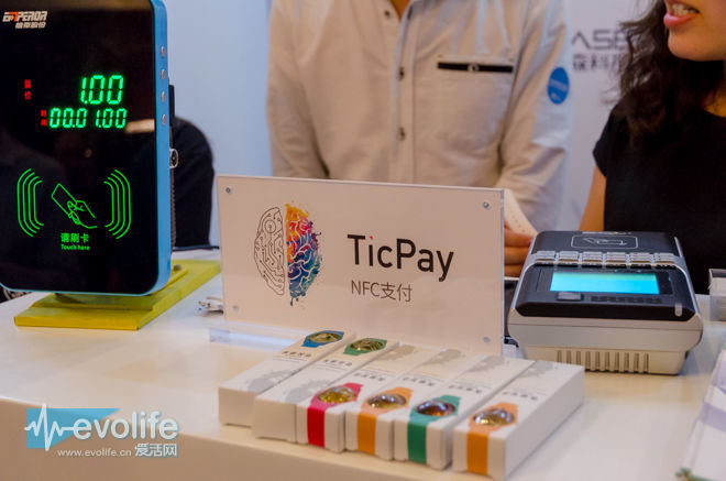 可穿戴、车载还有艺术手握AI的出门问问跨界迈大步