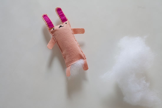 diy兔挂饰手工,小白兔布偶玩具手工制作教程