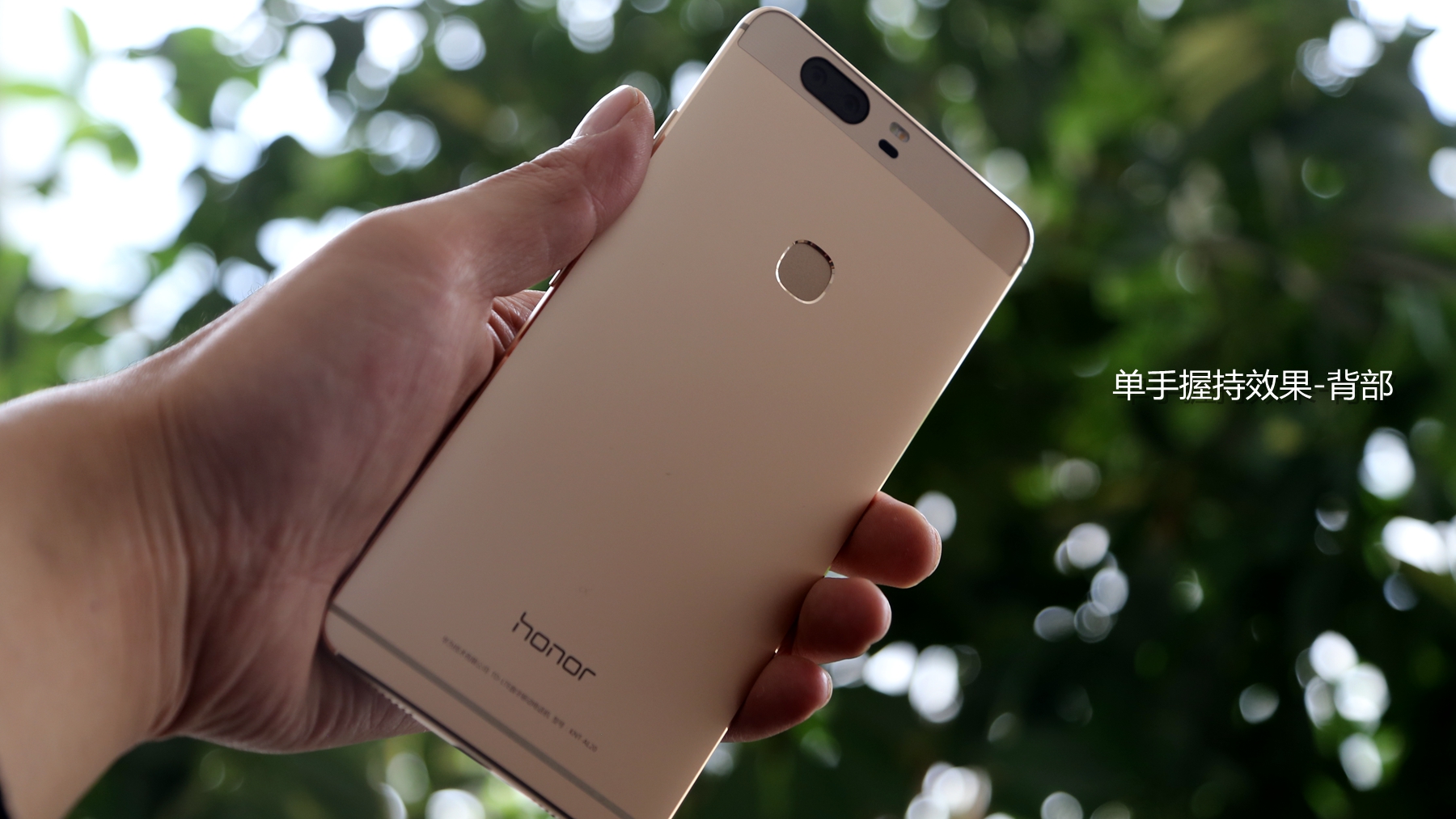 荣耀v8全面测评,荣耀v8前后对比