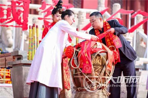 国窖1573春酿三羊开泰2015封藏大典,2023泸州老窖封藏大典