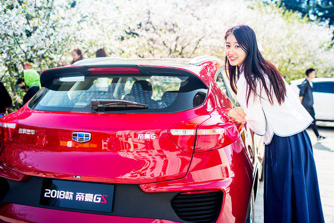 吉利帝豪gs2018款详细介绍,2018款吉利帝豪gs功能介绍