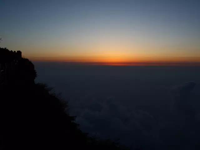 猴年马月开始了，别忘了峨眉山景区属猴免费！