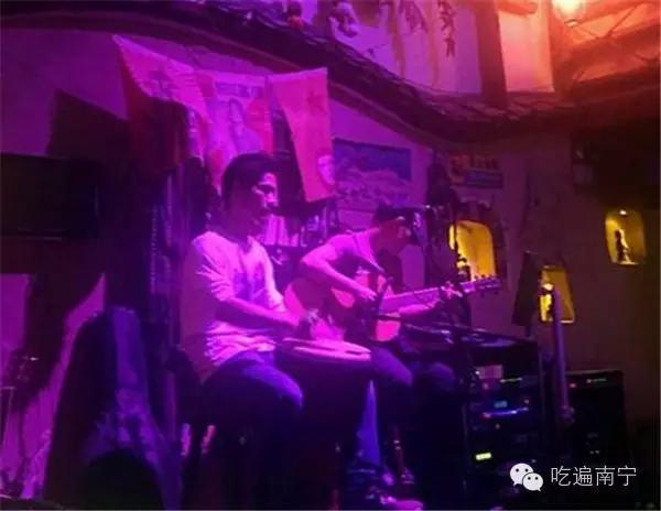 江北区可以看球的夜宵店,哈尔滨江北看球地方