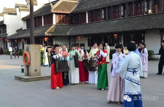 这个县城了不得,不仅拥有民间故宫,还有东方好莱坞!