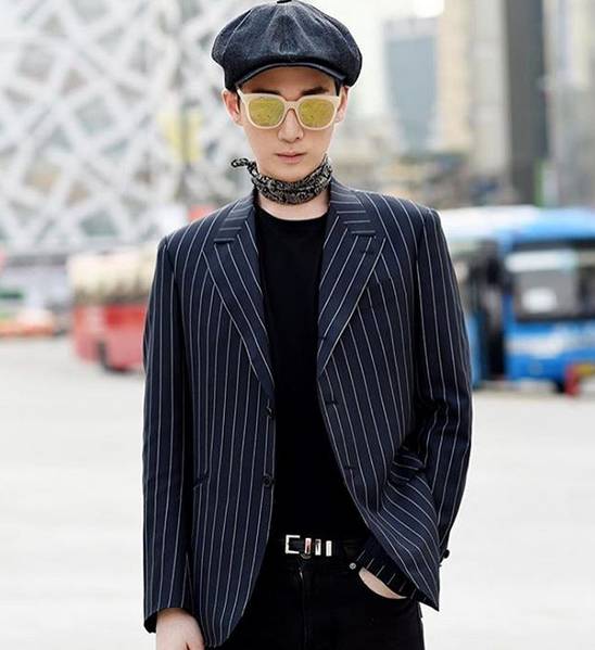 造吗？你和爱豆的距离，只差一副太阳镜~