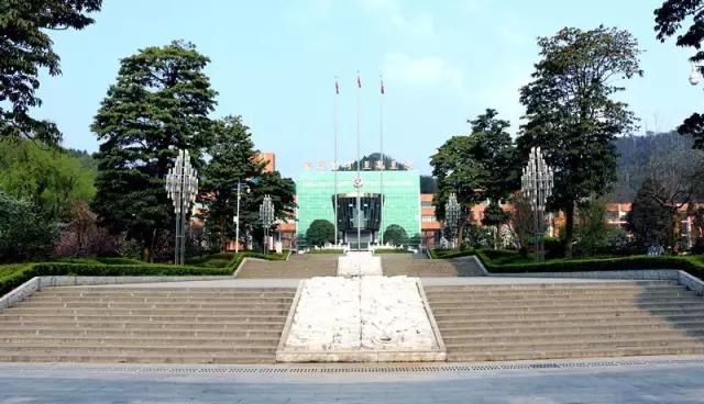 贵州省遵义市南白中学地址,遵义市南白中学新校区