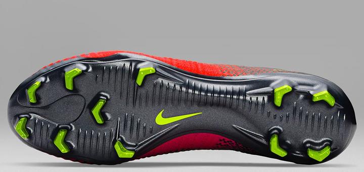 今年欧洲杯指定球鞋排名,欧冠决赛上脚球鞋