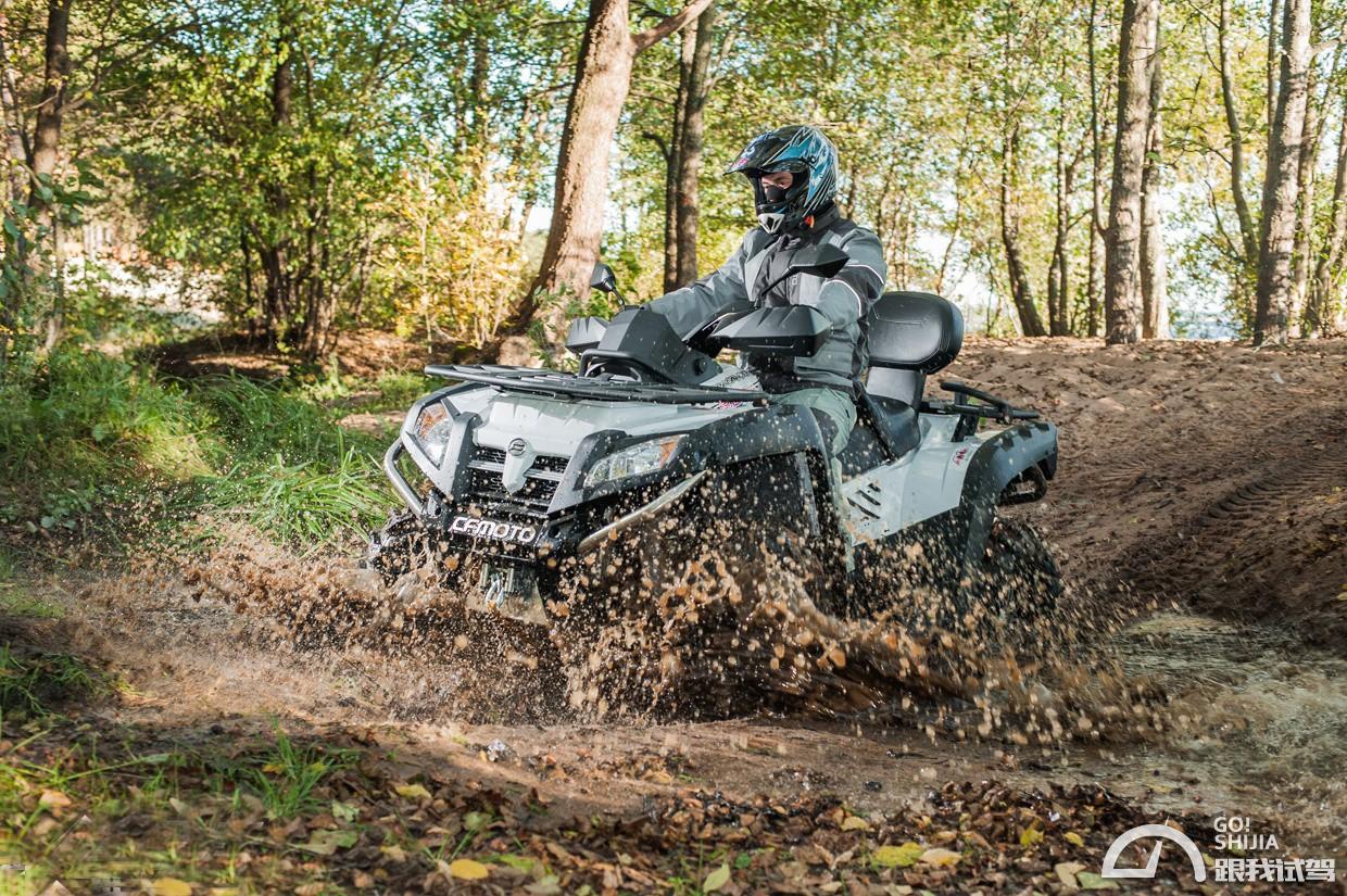 没有什么到不了的地方，如果有，请开上它！