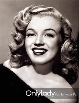 看梦露正红一抹，享赫本裸粉一笑，忆百年经典，望流行永恒