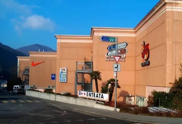 全球必去十大购物中心,全球值得去的地方排行榜