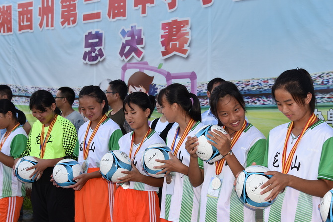 泸溪足球基地,泸溪县足球培训班