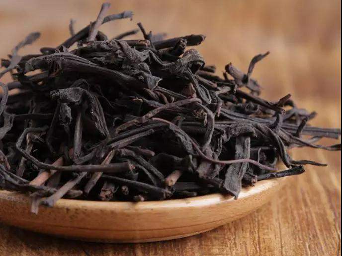 茶叶里面茶梗很多怎么回事,茶叶里有茶梗多久能喝一次