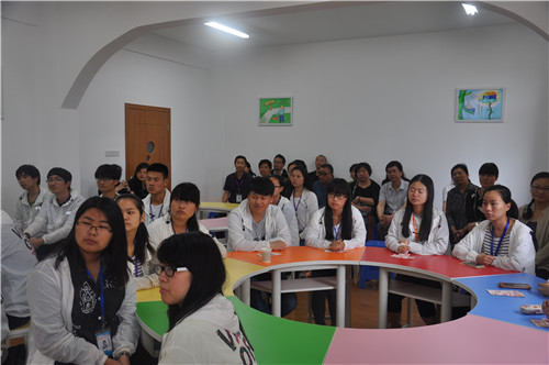 无锡江南中专:我校举行“阳光小屋”心理健康中心启动仪式