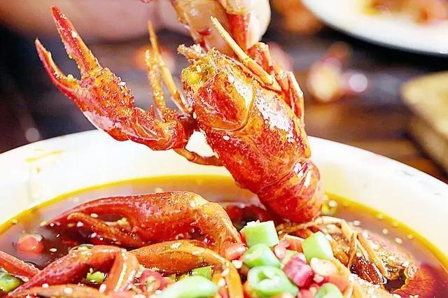 鹅卵石烤鱼北京,北京石头烤鱼