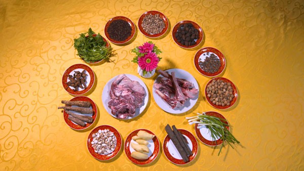 长寿湖美食文化节,美食美景迎双节