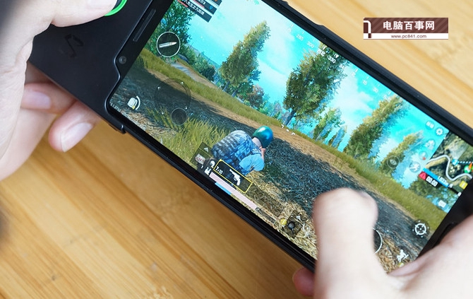 黑鲨5和黑鲨4s对比测评,黑鲨游戏手机最值得入手的一款