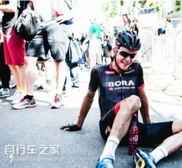 骑车为什么容易抽筋,骑车中抽筋怎么快速缓解