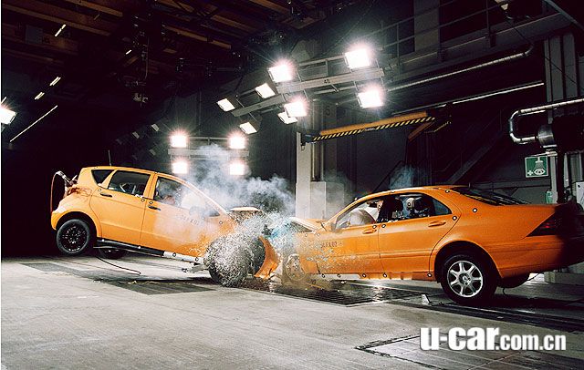 为何奔驰敢说自己安全，奥迪宝马不说？