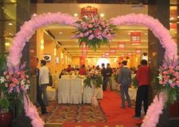 老公提出要离婚就离家出走了,老公和公公说想买房