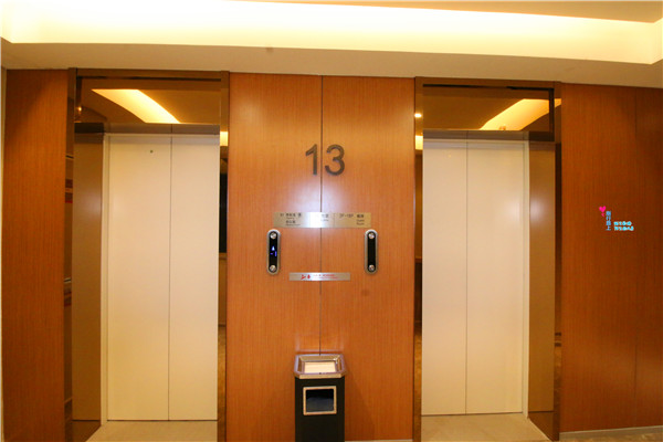 三亚海关希尔顿欢朋酒店,希尔顿欢朋酒店启阳路三亚